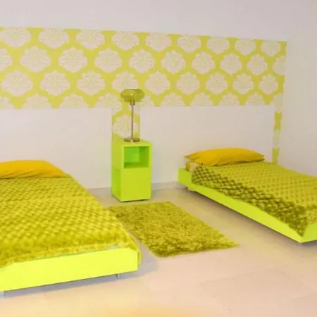 Exclusive In Bahia Del Duque 빌라 아데제