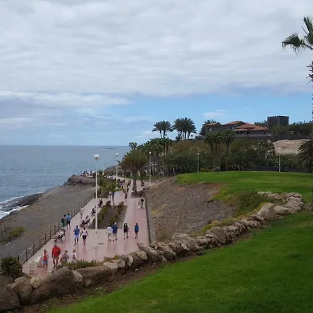 Exclusive In Bahia Del Duque 아데제