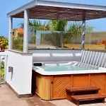 Exclusive In Bahia Del Duque * 아데제