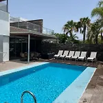 Exclusive In Bahia Del Duque 빌라